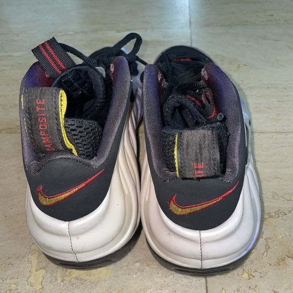 Nike Air Foamposite Red/Black/white Women 10-10.5‎ - Picture 4 of 13